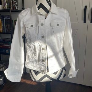 White jean jacket in Small petite.